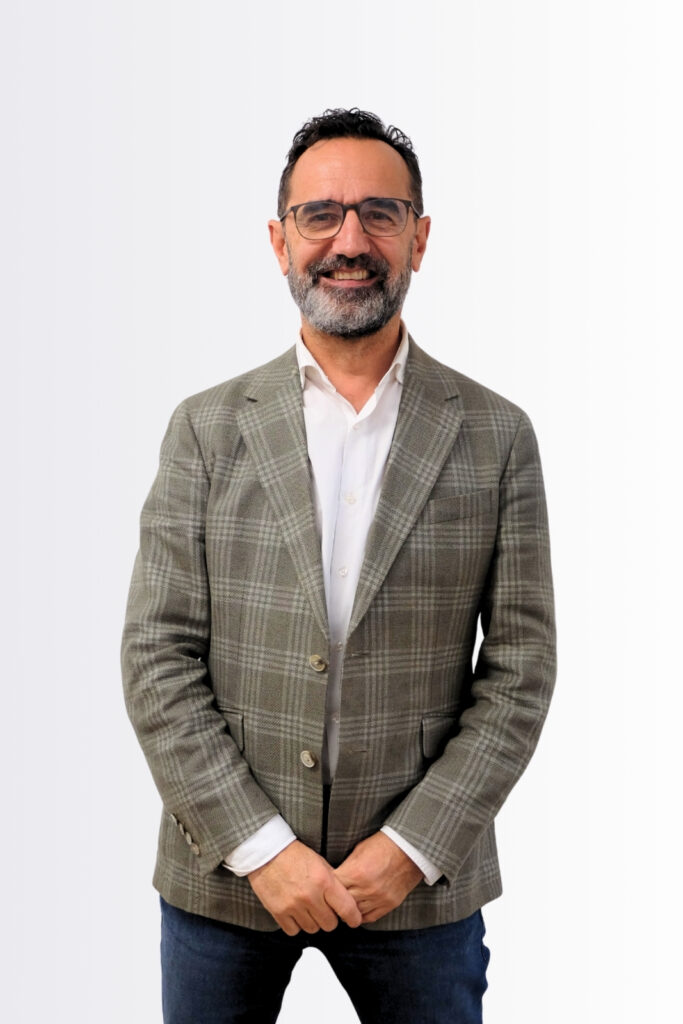 Enrique Miana